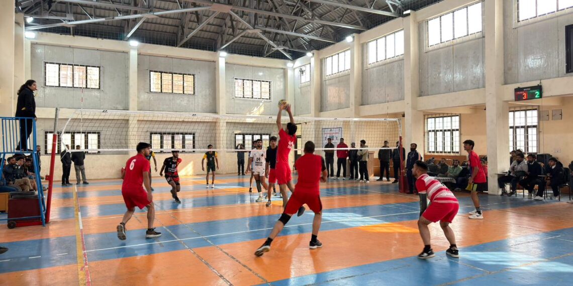Islamia College Lifts Volleyball Championship Crown in Inter-College Men’s Tournament 2025
