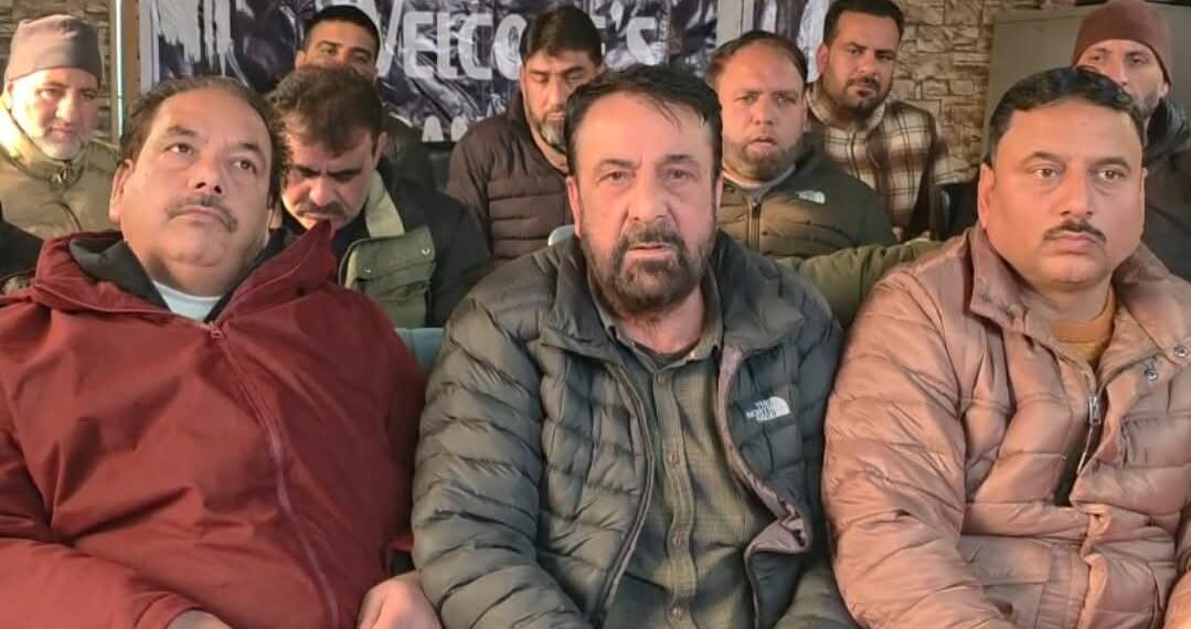 J&K Transporters Announce Dec 15 Strike, Accuse Govt of ‘Persistent Neglect’