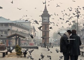 Breathing Turns Toxic Across J&K; Srinagar Air Equals Smoking Over 100 Cigarettes a Month