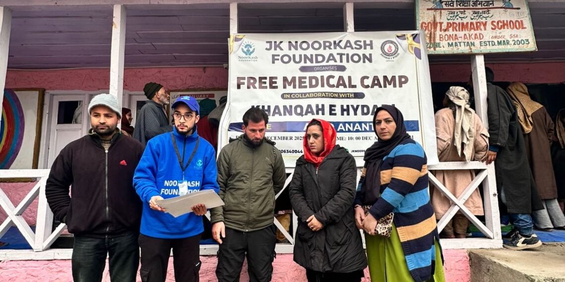 Noorkash Foundation, Khanqa-e-Hydari Organise Free Medical Camp in Akad Anantnag