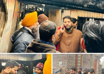 Fire-Hit Families Not Alone: BJP’s Er. Aijaz Hussain Reaches Shaheedgunj