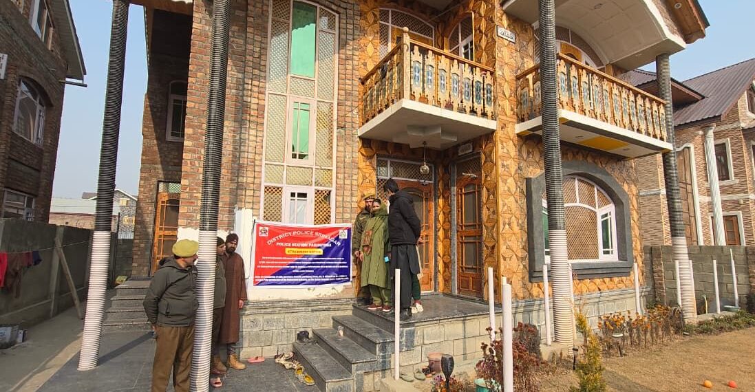 Srinagar Police Seizes ₹2 Crore Property in Major Crackdown on Drug Network