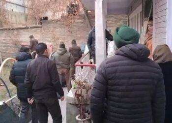 CIK Raids 22 Locations in Kashmir in Cyber Crime Probe; 22 Persons detained for questioning