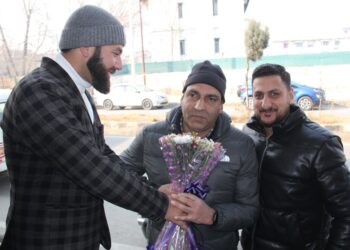 Ehsaas Foundation Organises Grand Mehfil-e-Shah-e-Mehraj ﷺ at Rajbagh, Srinagar