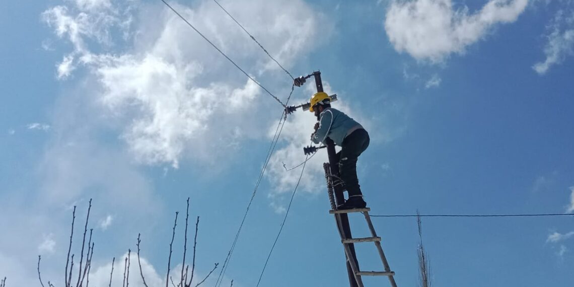 Braving Death for Light: Budgam’s Lineman Battles for Life in ICU