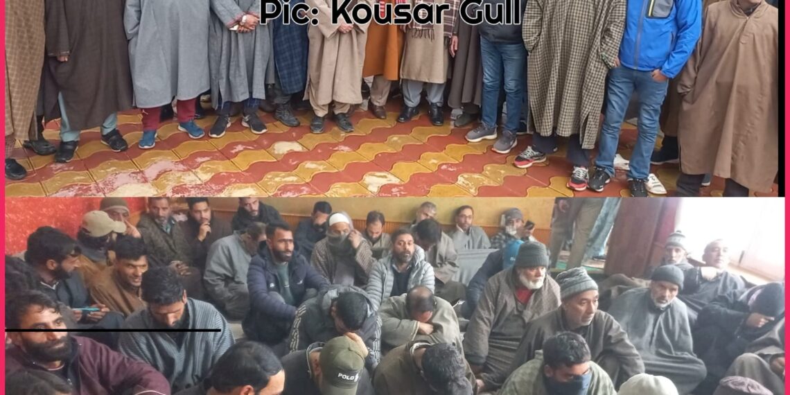 PDP Holds Workers’ Meeting at Qazigund