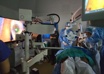 Army Hospital R&R Achieves Historic Medical Breakthrough with India’s First 3D Flex Aqueous Angiography and iStent Surgery