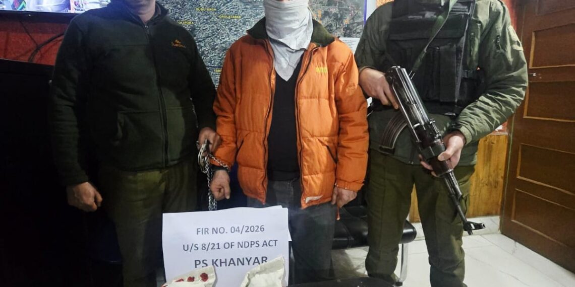 Srinagar Police Arrests Notorious Drug Peddler; 1.6 Kg Heroin Recovered