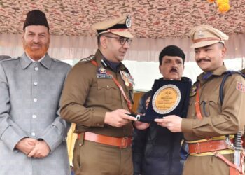 Sopore Celebrates 77th Republic Day with Patriotic Fervour at Khushal Sports Stadium
