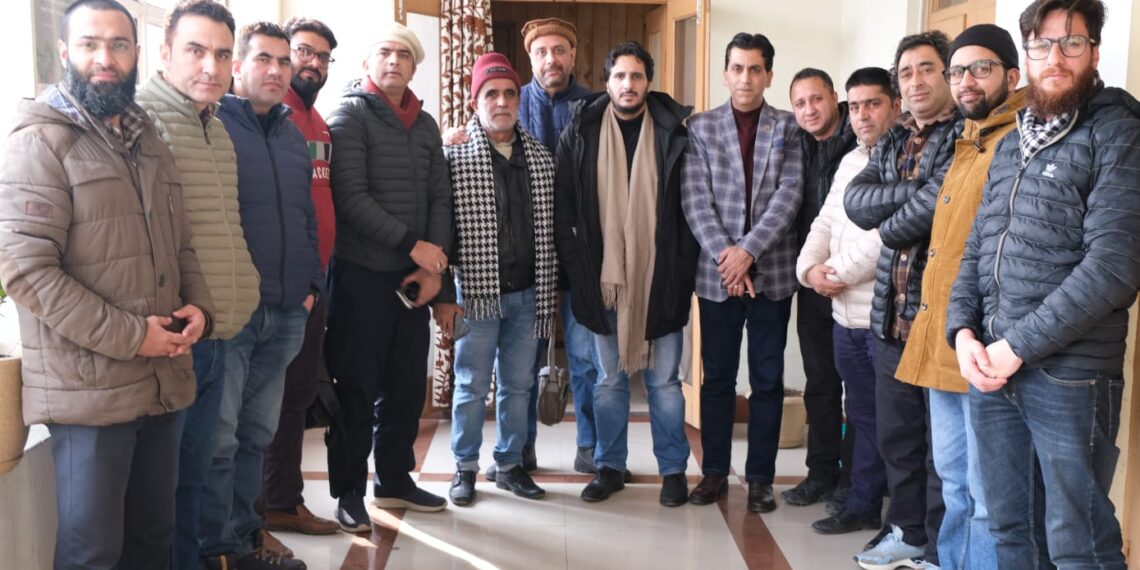 PIB Organises Media Tour for Journalists from Srinagar to Kerala