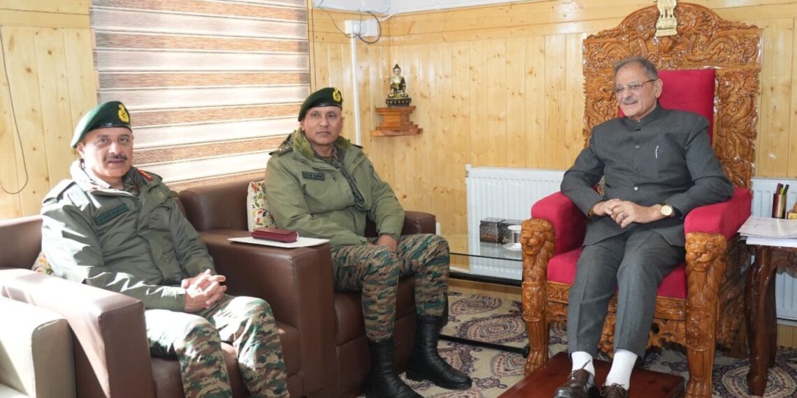 Army’s Northern Commander Met LG Ladakh
