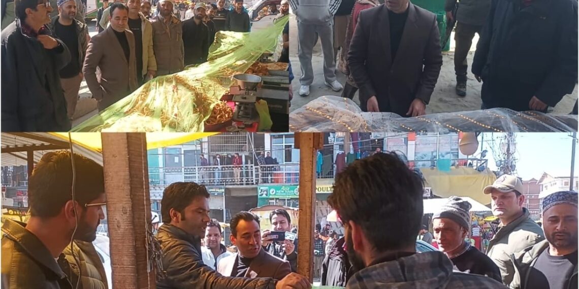 Special Market Checking Drive Conducted in Handwara Town ₹6,800 Fine Imposed