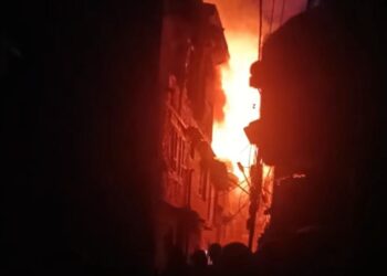 10 Residential Houses Gutted in Massive Fire at Chattabal Srinagar