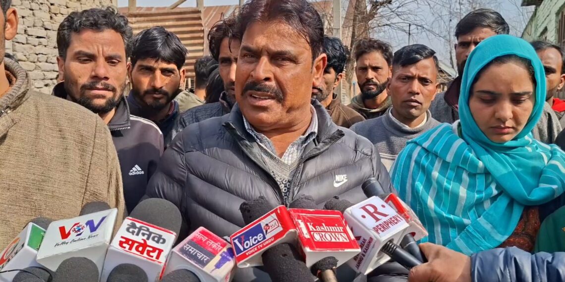 JDU Reconstitutes District Body, Holds Meeting at Najan Sonawari