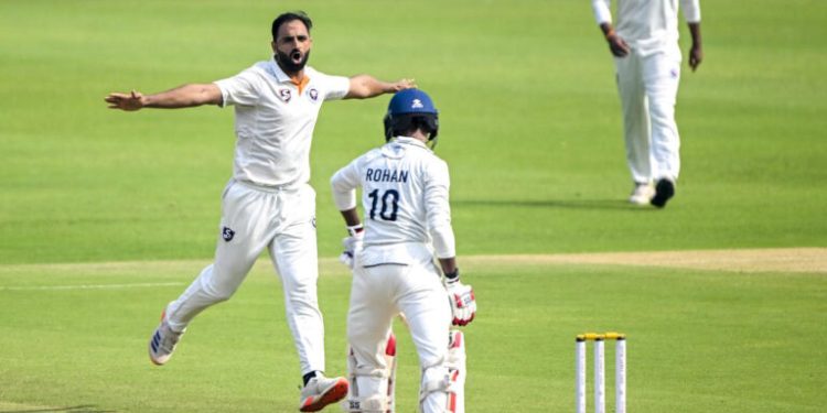 J&K Create History, Storm into Ranji Trophy Semifinals with Win Over MP