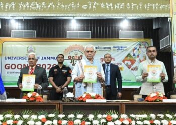 LG Sinha Launches ‘Goonj 2026’ at University of Jammu, Calls for Youth-Driven Innovation