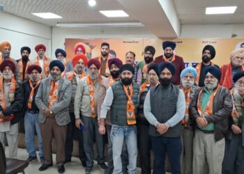 Er. Aijaz Hussain Participates in Minority Morcha District Team Meeting at BJP Jammu South