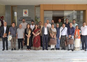 Media Delegation from Jammu Visits National Forensic Sciences University