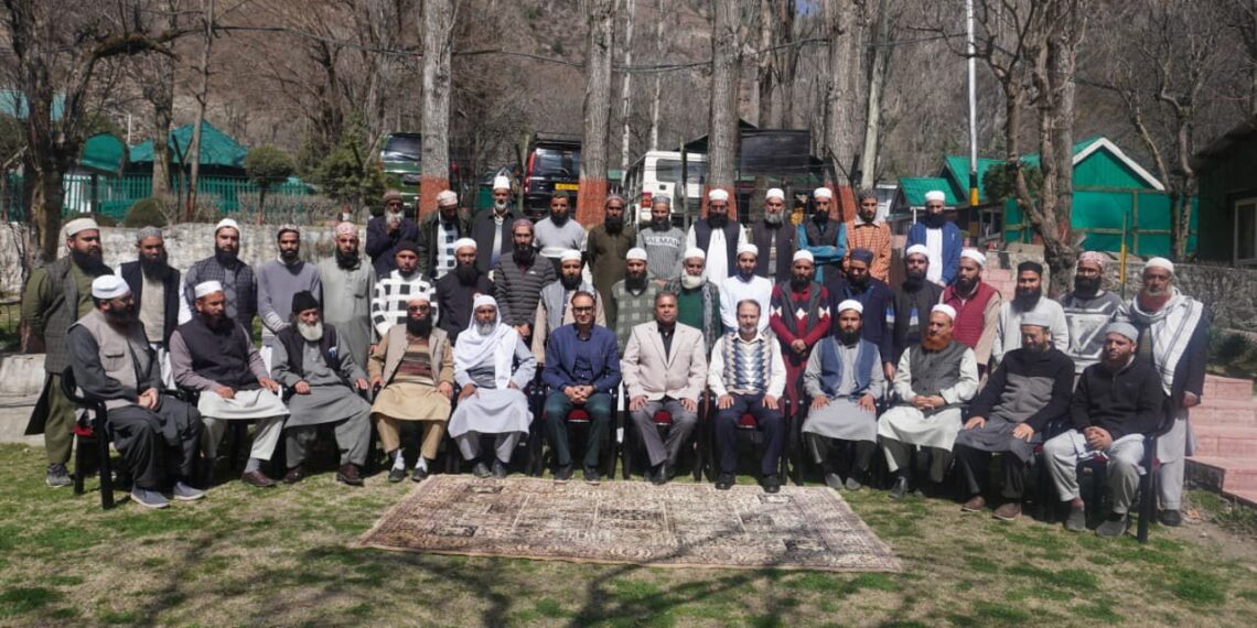 Shakti Vijay Brigade & District Administration Kupwara Hold Mega Interaction with Ulemas in Karnah