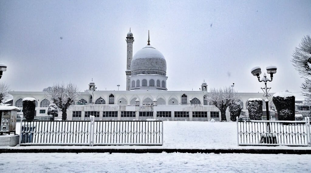 From Shrines to Snow: What Outsiders Notice