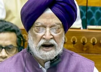 “Govt Ensuring Uninterrupted Fuel, Energy Supply; Lockdown Rumours Completely False”: Hardeep Singh Puri