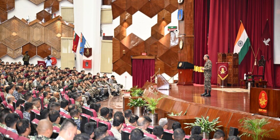 Army Chief Dwivedi Stresses Future-Ready Force During DSSC Wellington Visit