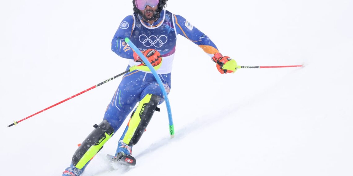 Olympian Arif Mohammad Khan urges Union sports ministry to develop infrastructure in Gulmarg to meet global standards