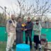 SHO Bomai Felicitates JKAS Qualifier Faizan-ul-Haq at His Residence
