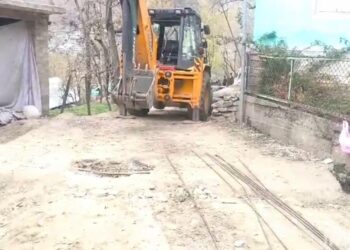 Kupwara Residents Laud MLA Mir Fayaz for Bringing Roads, Drinking Water to Remote Lishtiaal