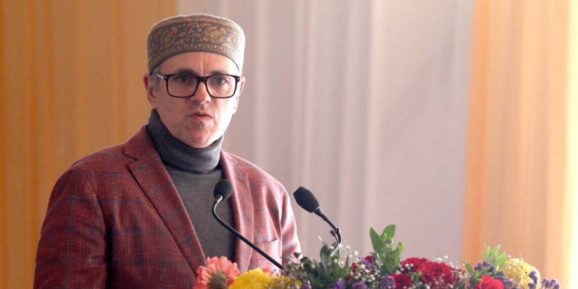 CM Omar Abdullah Extends Holi Greetings to People