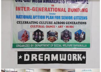 Social Welfare Deptt Baramulla Holds Awareness Programme, Iftaar for Senior Citizens