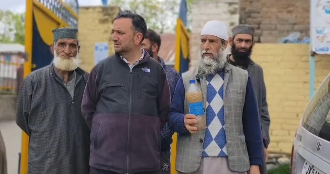 Contaminated Water Crisis in Gandipora, Beerwah: Residents Demand Immediate Action