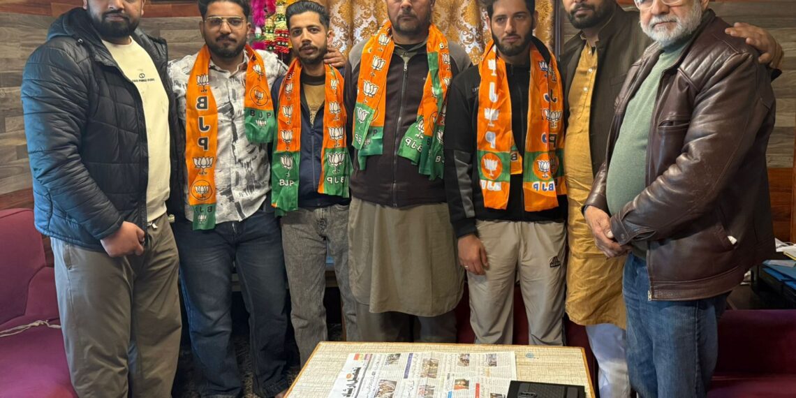 Prominent Political Leaders Join BJP in Srinagar, Giving Fresh Momentum to Grassroots Expansion