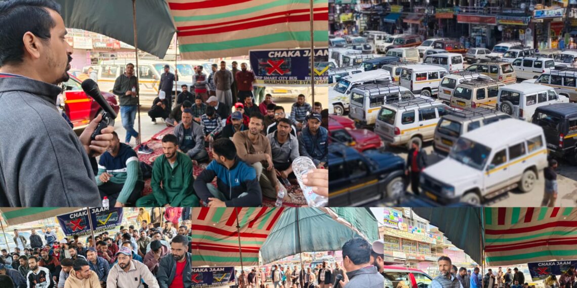 Kashmir Transporters Observe Strike Over Smart City Bus Expansion, Protest Erupts in Magam