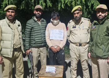 Budgam Police Nets Drug Peddler, 69 Grams of Charas Recovered in Chadoora