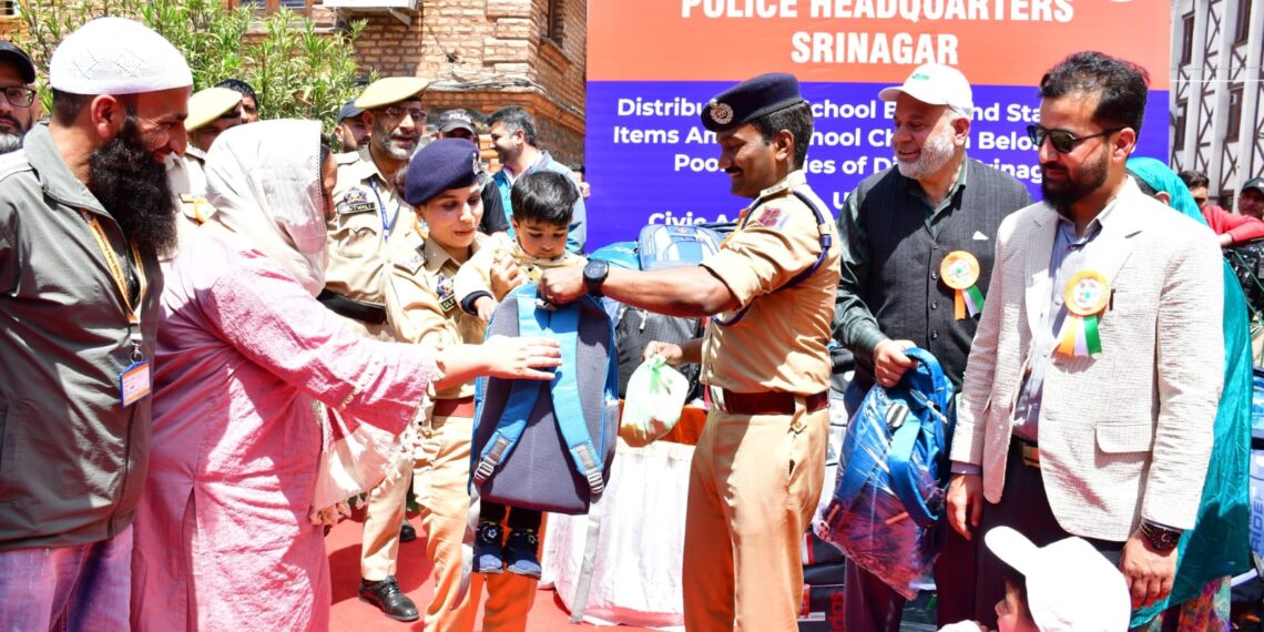 Srinagar Police Extends Helping Hand to EWS Children Under Civic Action Programme