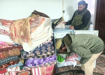 Anti-Drug Offensive Scales Up in Pulwama: Raids, CASOs, Shop Sealed