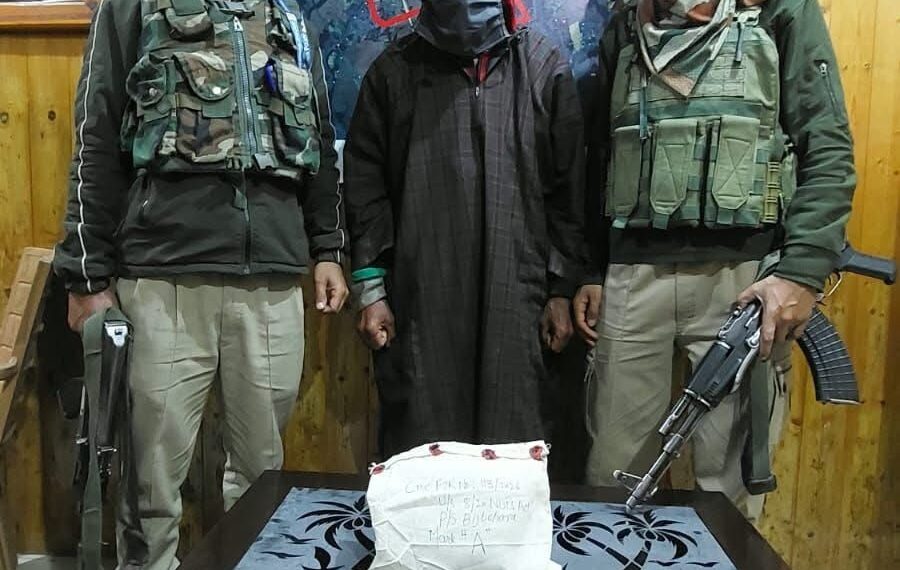 Half-Kilo Charas Seized in Sangam: Anantnag Police Nab Drug Peddler During Naka Checking