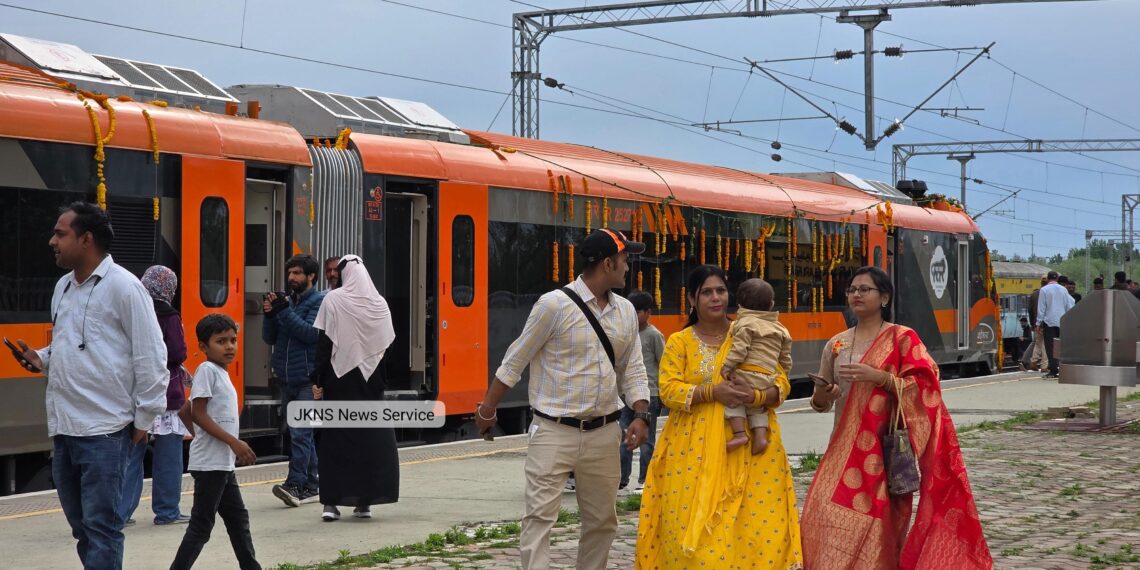Extended Vande Bharat Flagged Off on Jammu-Srinagar Route