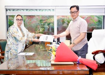 Waqf Reforms Take Centre Stage as Andrabi Meets Rijiju in New Delhi