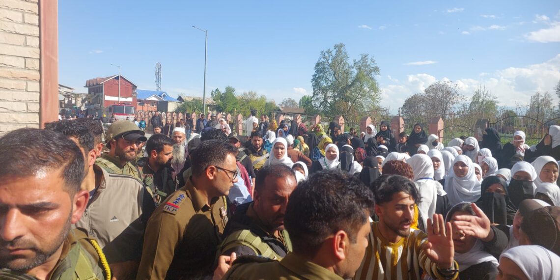 Students Protest Over Alleged Assault in GGHS Sopore, DSEK Orders Suspension of Sr Lecturer