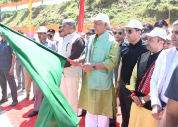“Pakistan-Backed Drug Smuggling Will Be Crushed Like Surgical Strikes”: LG Sinha