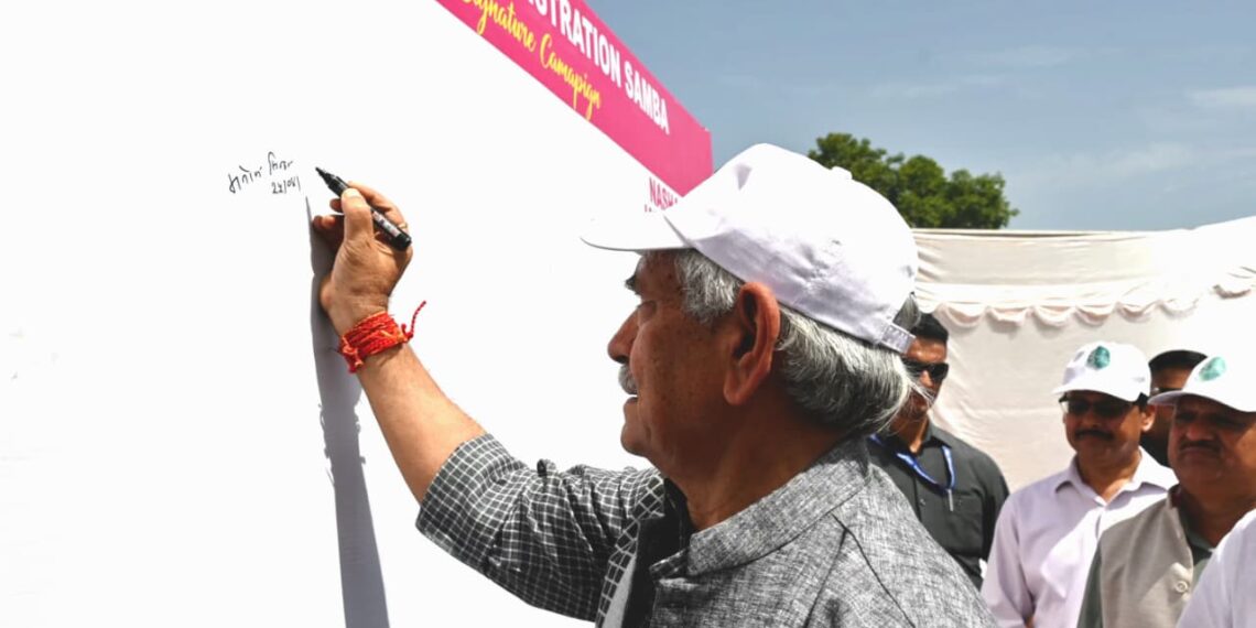 “Drug-Free J&K Mission Gains Momentum as LG Sinha Leads Public Mobilisation in Samba”