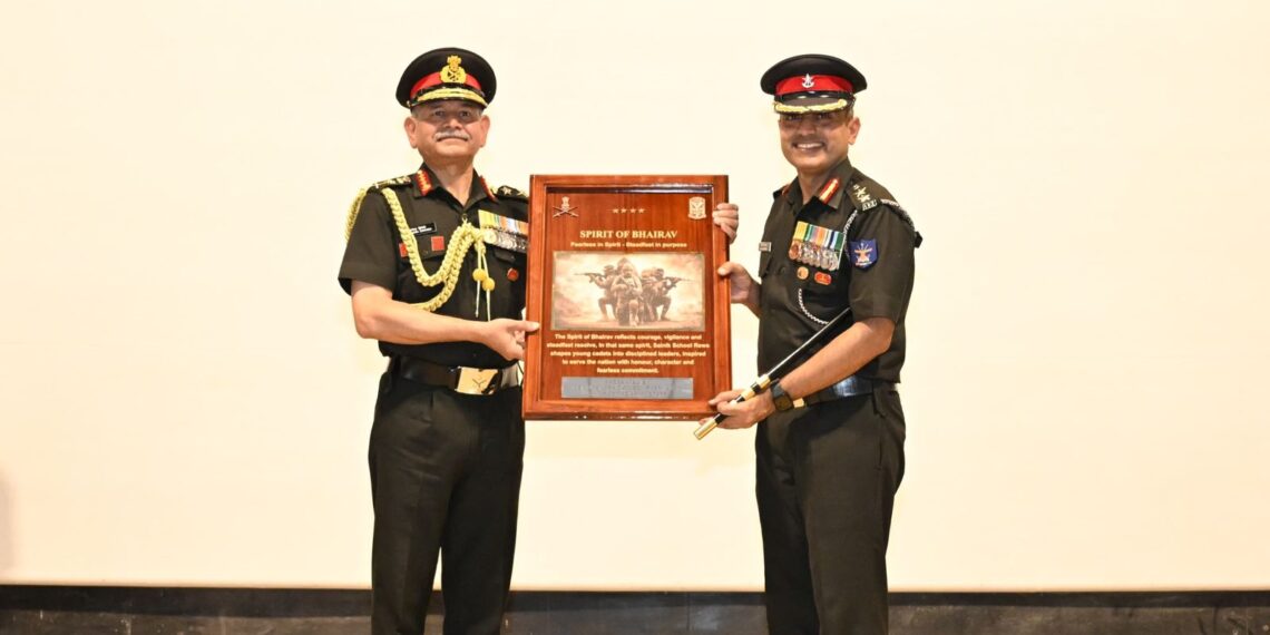 Homecoming of the Chief of Army Staff to Sainik School Rewa