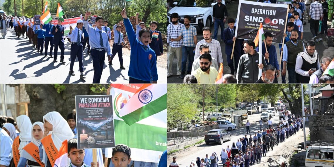 Hundreds Rally in Tangdhar Against Pahalgam Attack, Call for Peace and Unity