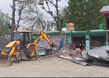 Anantnag Police Bulldoze Crores Worth Illegal Constructions Tied to Drug Trade