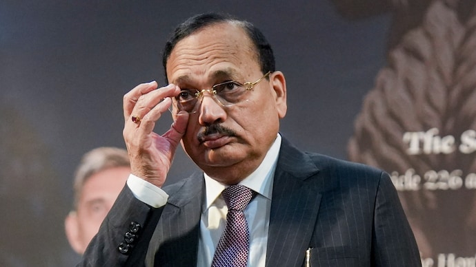 “Misquoted, Taken Out of Context”: CJI Surya Kant Clarifies Remarks on Fake Degrees Case; Says No Criticism of Youth