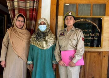 Anantnag Police Tightens Noose on Narcotics Cultivation, Two Women Held in Poppy Cultivation Cases