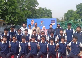 Dr Shahid Iqbal Flags Off J&K U-20 Football Team for National Championship