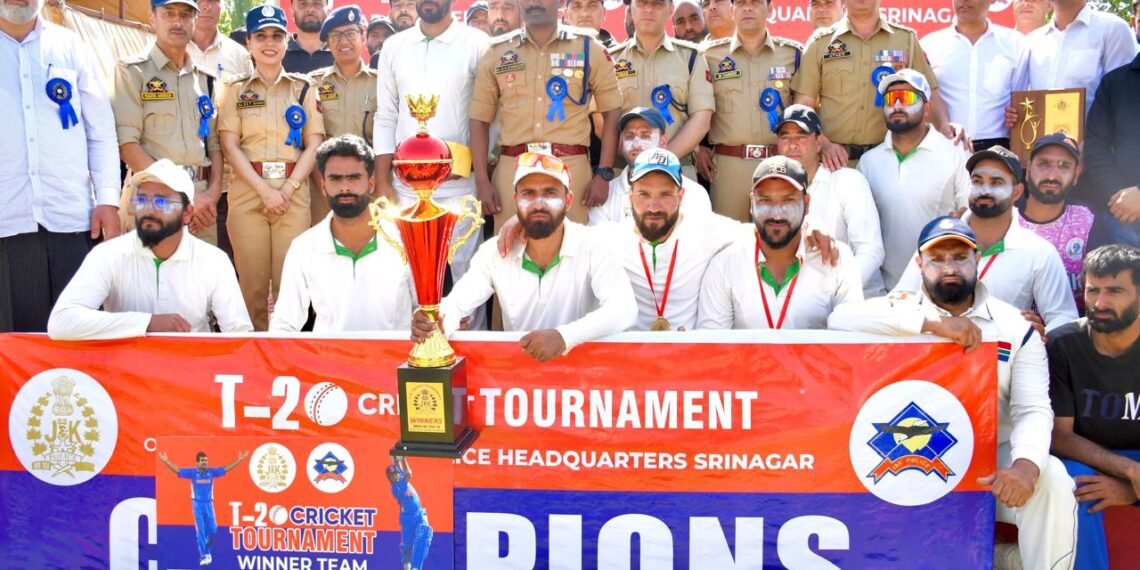 Srinagar Police Concludes Major T-20 Tournament Under CAP